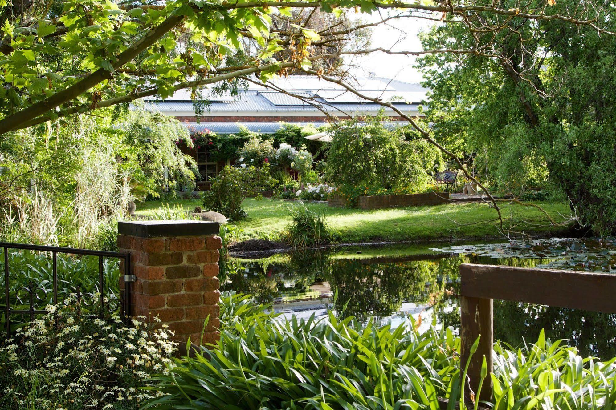 Motel Holly Lane Mews à Yarra Glen Extérieur photo